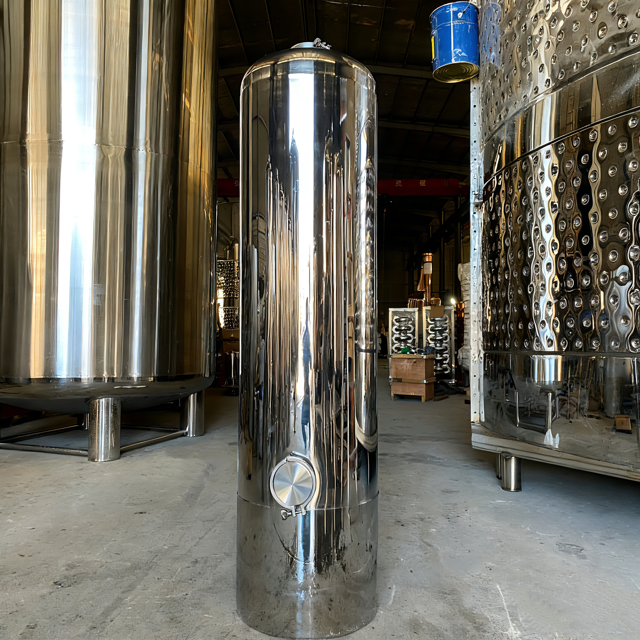 Custom Fabricated Stainless Steel Softening Tank with Internal Distributor & Lateral System for High Efficiency Regeneration