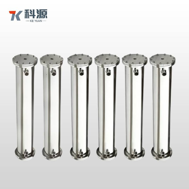 Threaded Flange Adaptable Stainless Steel Housing for Easy Integration into Existing Piping Systems