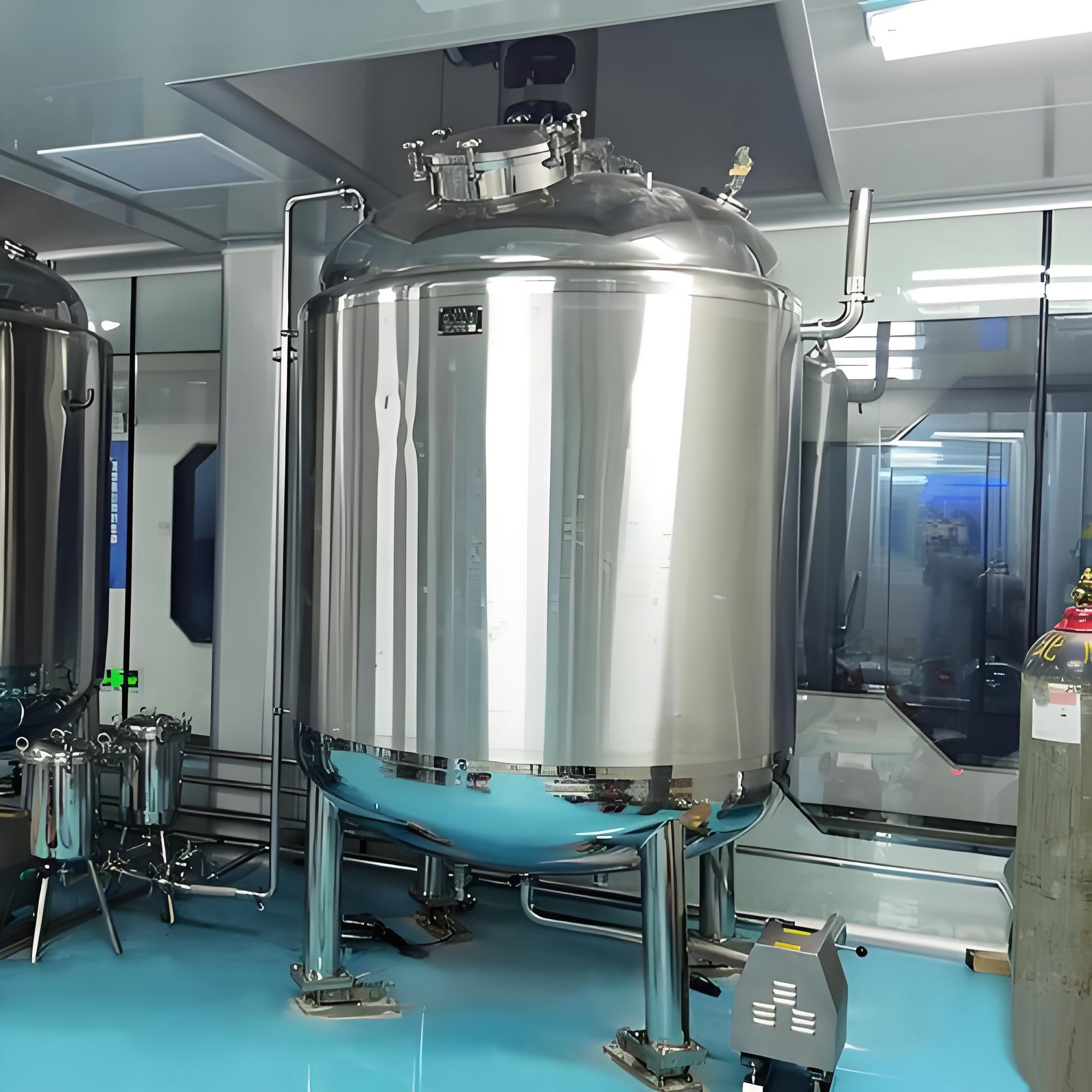 Factory Price Sanitary Food Grade Liquid Water Storing Vessel Customized Drum Jacketed Insulated Stainless Steel Water Storage Tank