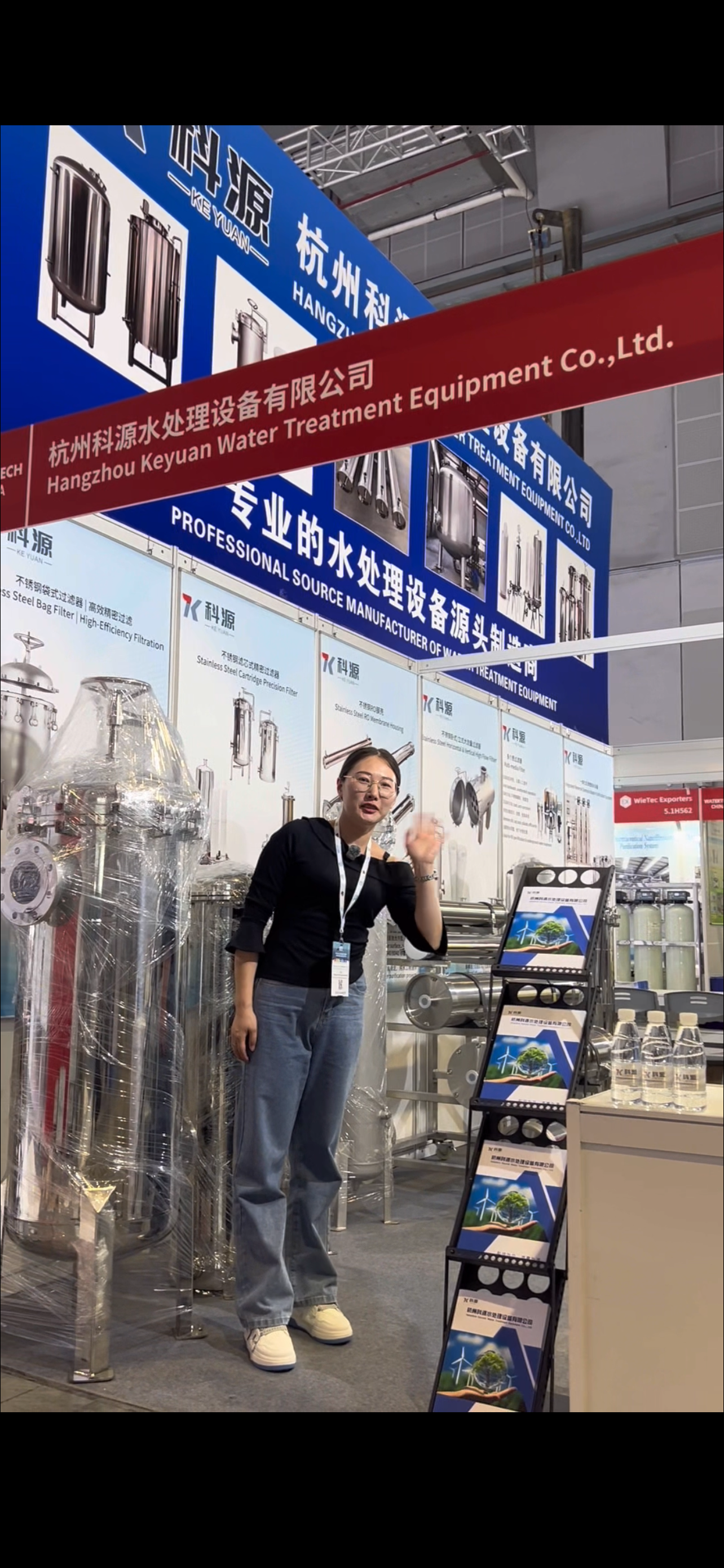 Welcome all the customers to our booth 5.1H551